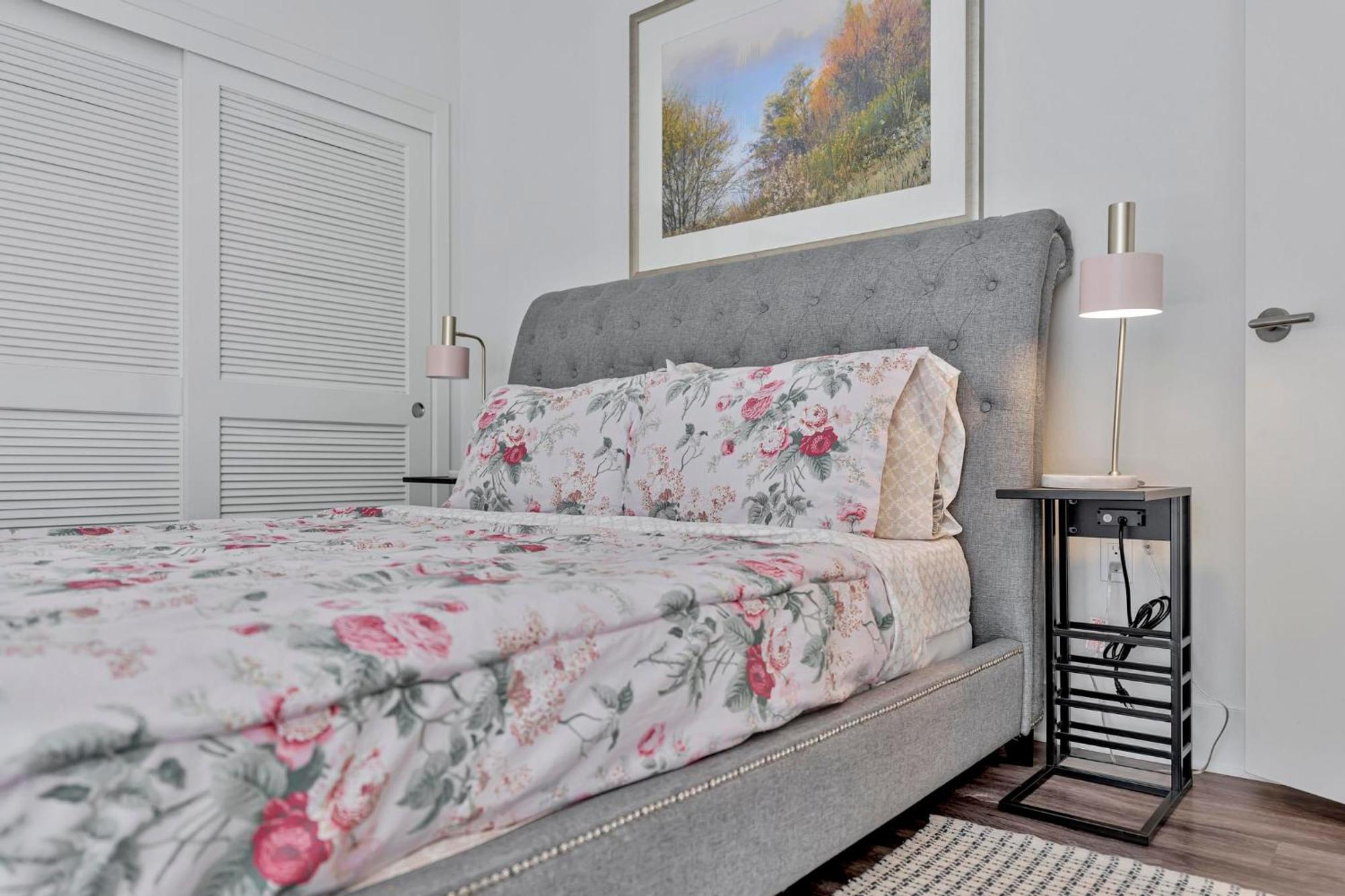 7 Large Down Town Santa Monica Apartment 洛杉矶 外观 照片