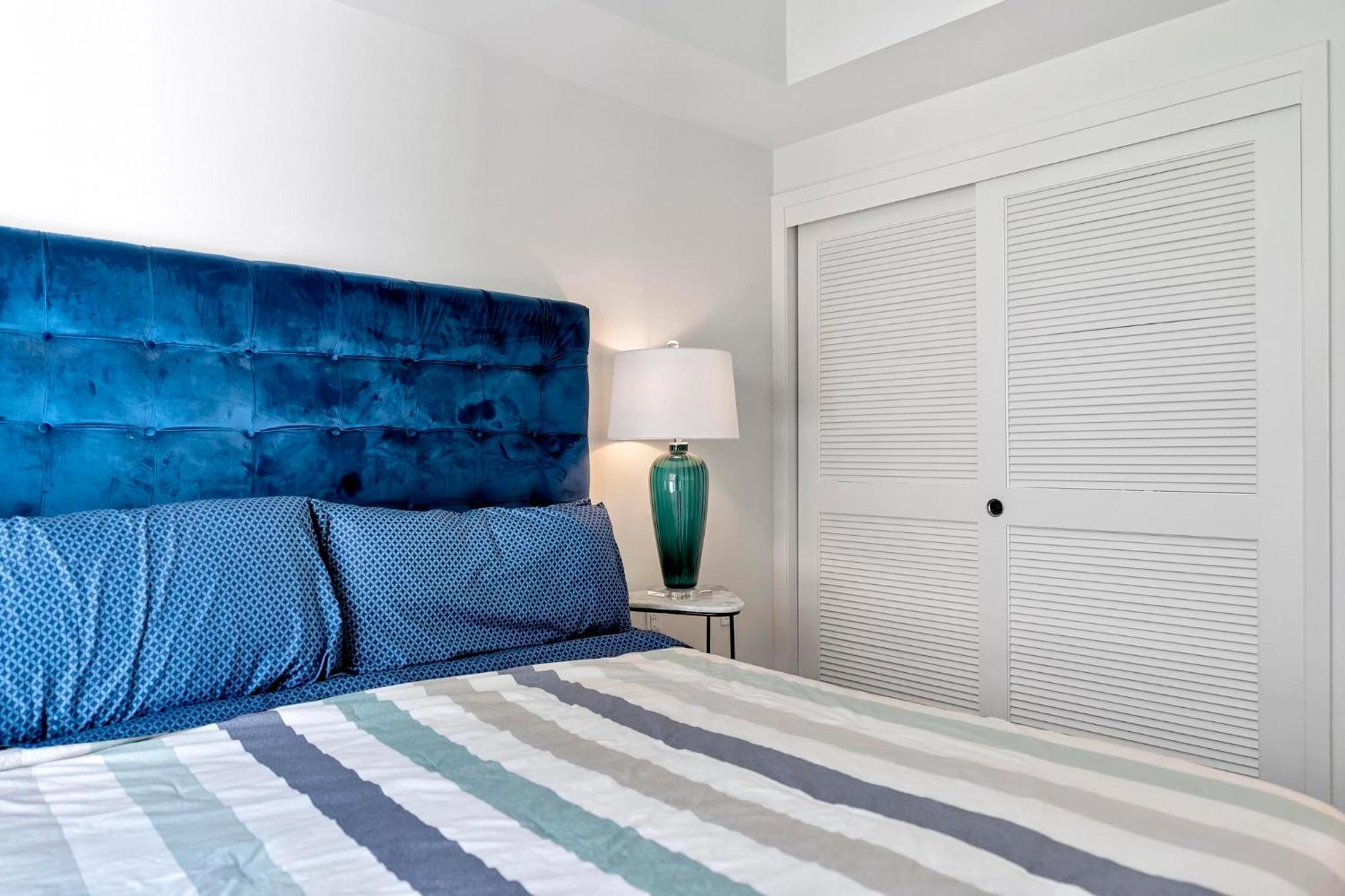 7 Large Down Town Santa Monica Apartment 洛杉矶 外观 照片