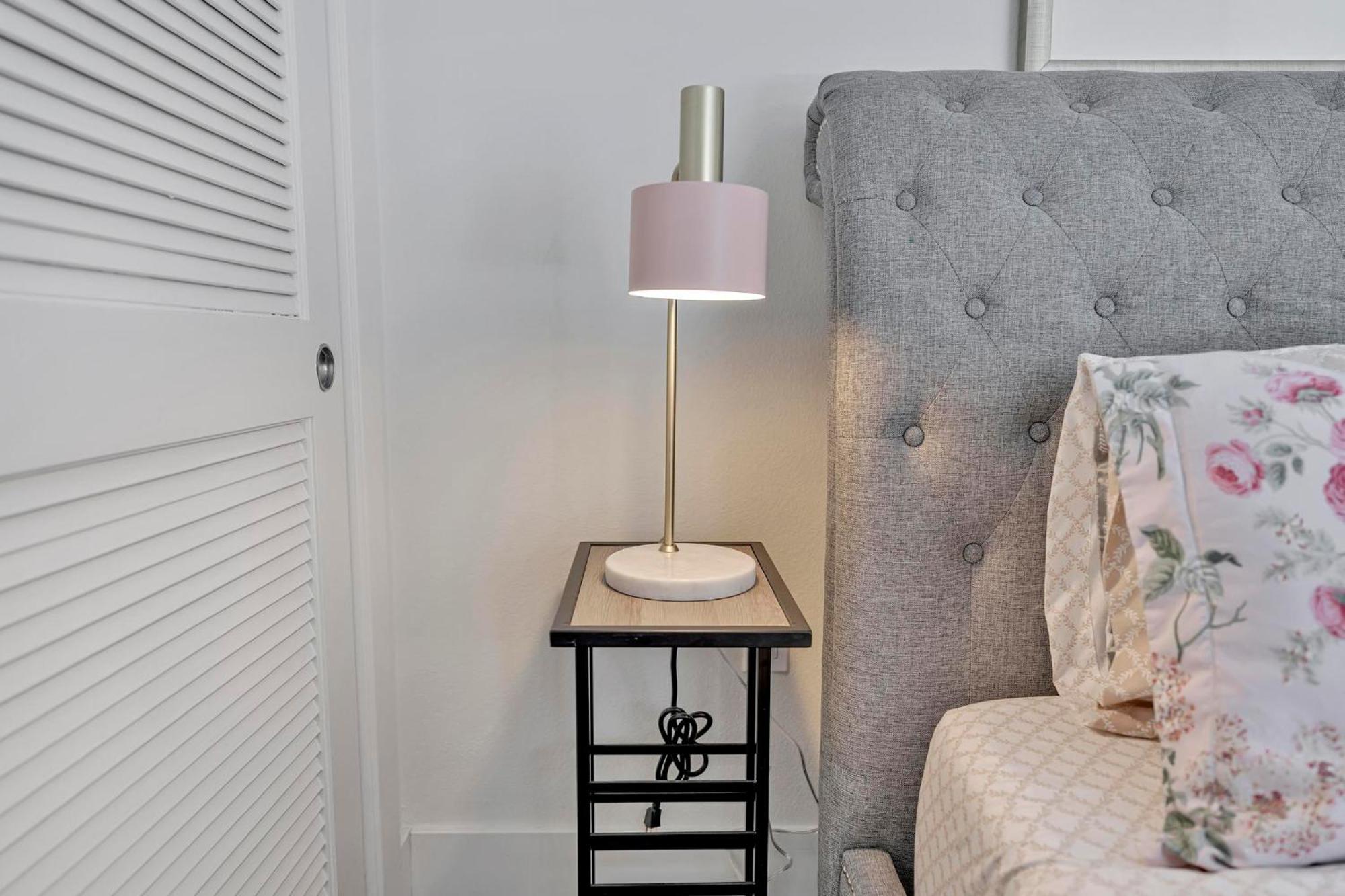 7 Large Down Town Santa Monica Apartment 洛杉矶 外观 照片
